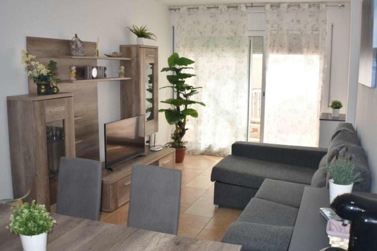 Aube Apartment Deltebre Exterior photo